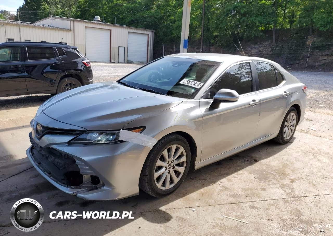 2018 Toyota Camry L – zdjęcie 1 z 12