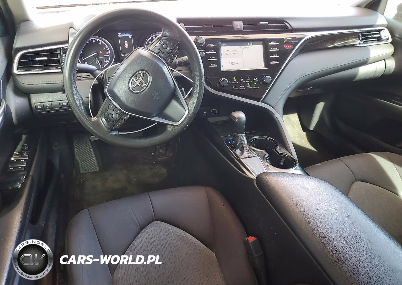 2018 Toyota Camry L VIN:4T1B11HK3JU644910 - 8