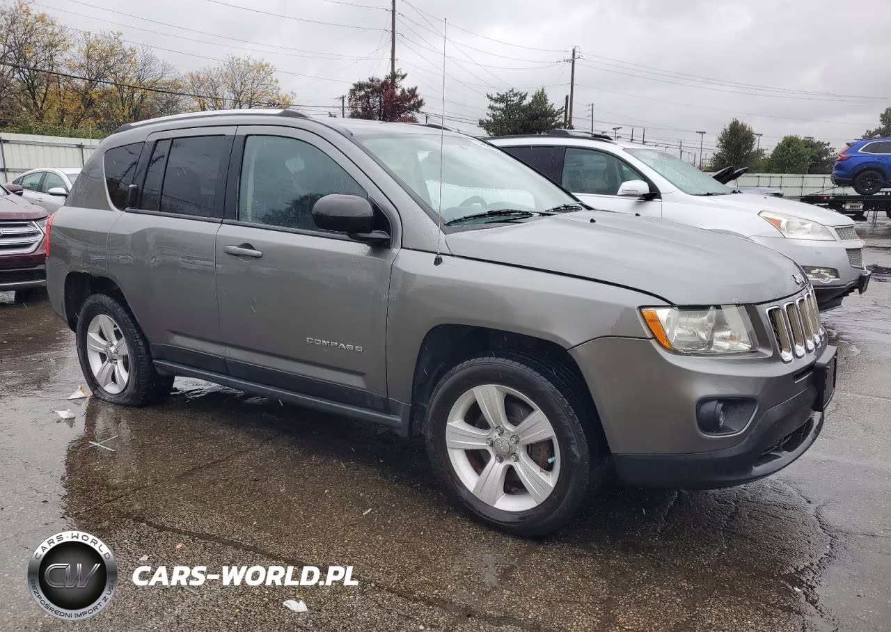 2012 Jeep Compass Sport VIN:1C4NJDBB3CD523017 - 4