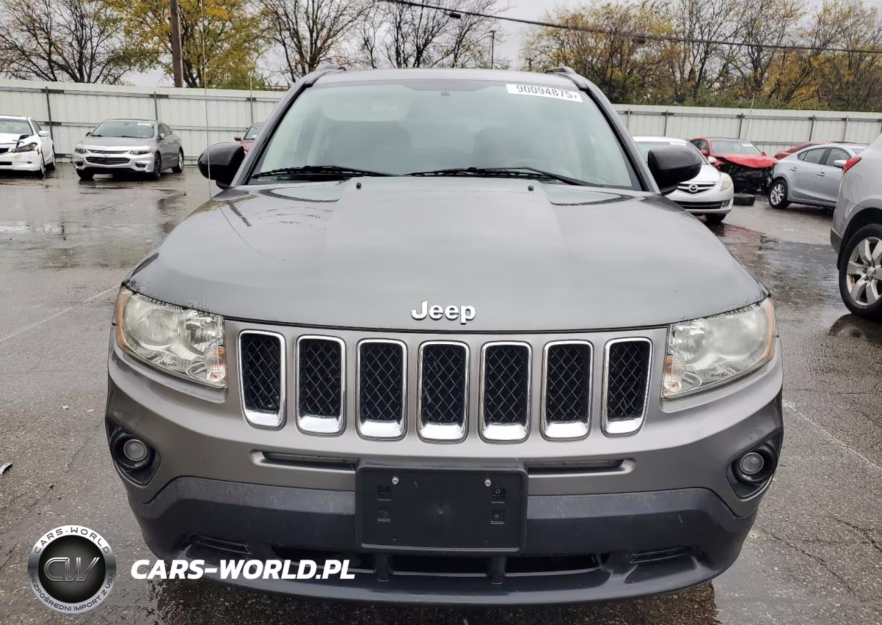 2012 Jeep Compass Sport VIN:1C4NJDBB3CD523017 - 5