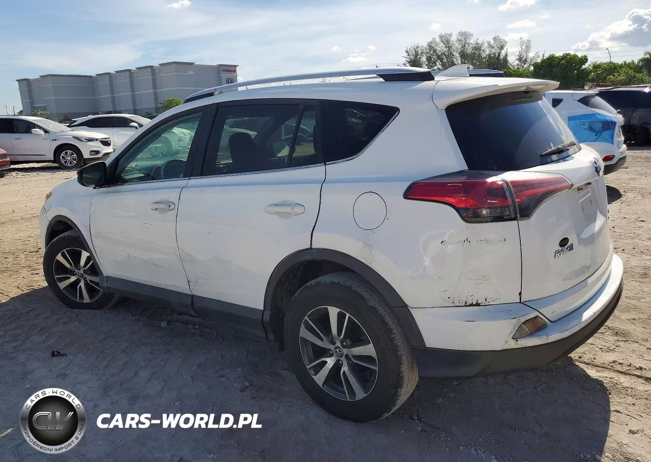 2016 Toyota Rav4 Le VIN:2T3BFREV0GW411694 - 2