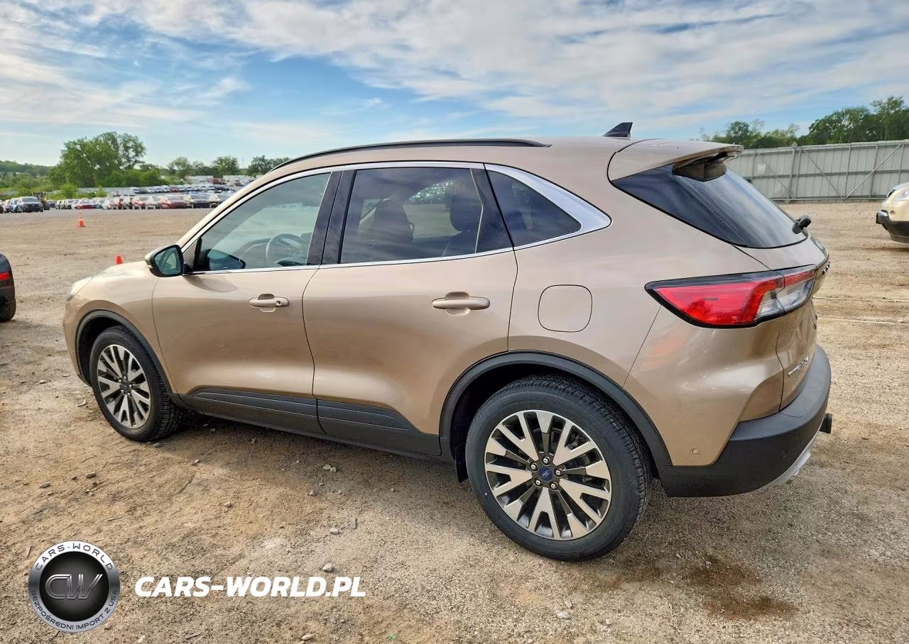 2020 Ford Escape Titanium VIN:1FMCU9J96LUA26677 - 2