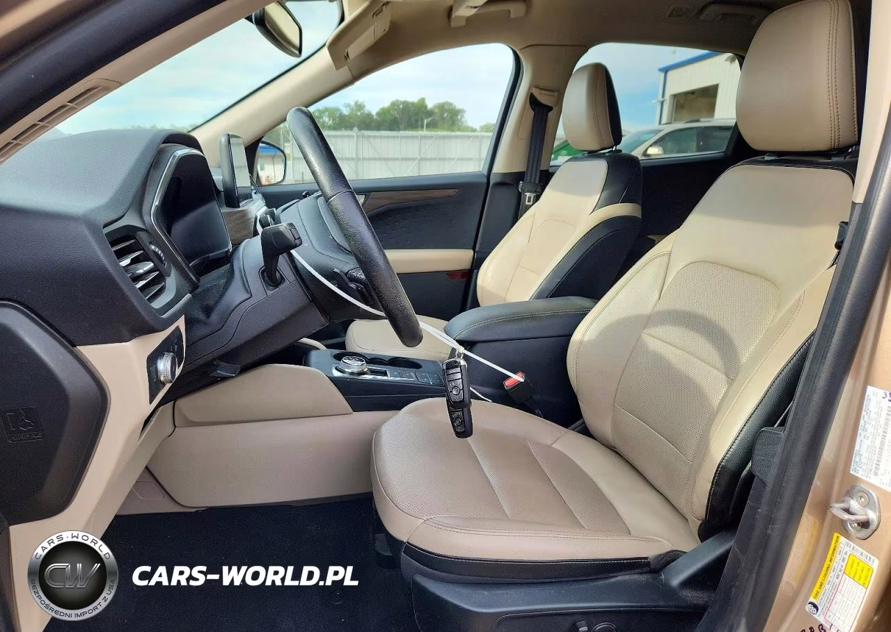 2020 Ford Escape Titanium VIN:1FMCU9J96LUA26677 - 7