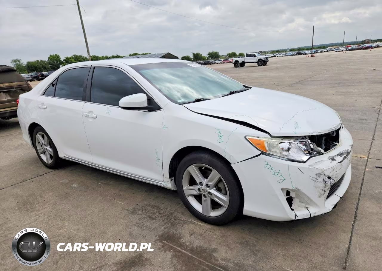 2013 Toyota Camry Le VIN:4T4BF1FK8DR295970 - 4