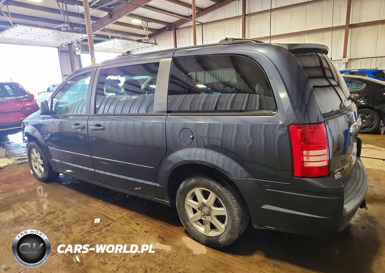 2008 Chrysler Town & Country Lx VIN:2A8HR44H28R607723 - 2