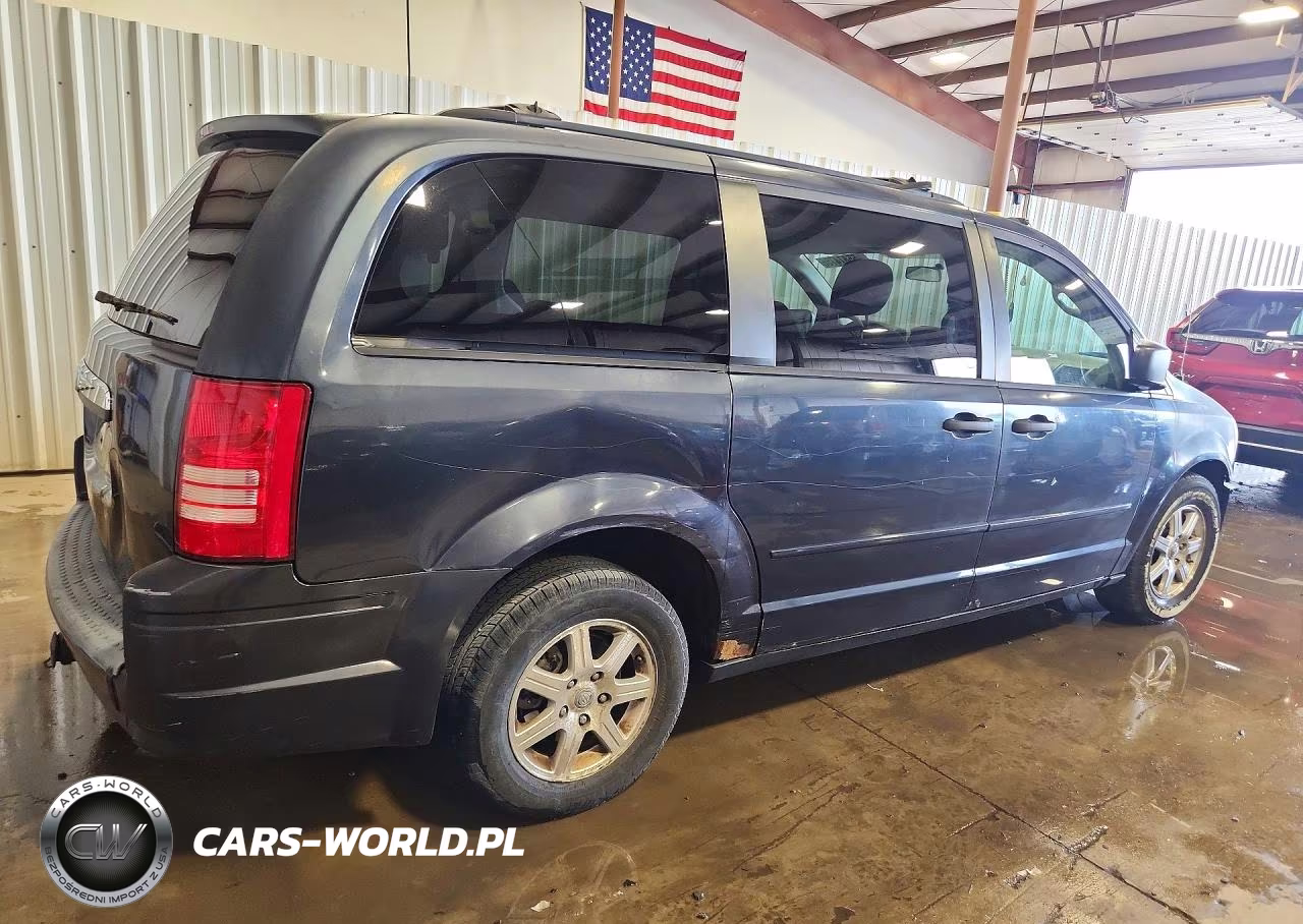 2008 Chrysler Town & Country Lx VIN:2A8HR44H28R607723 - 3