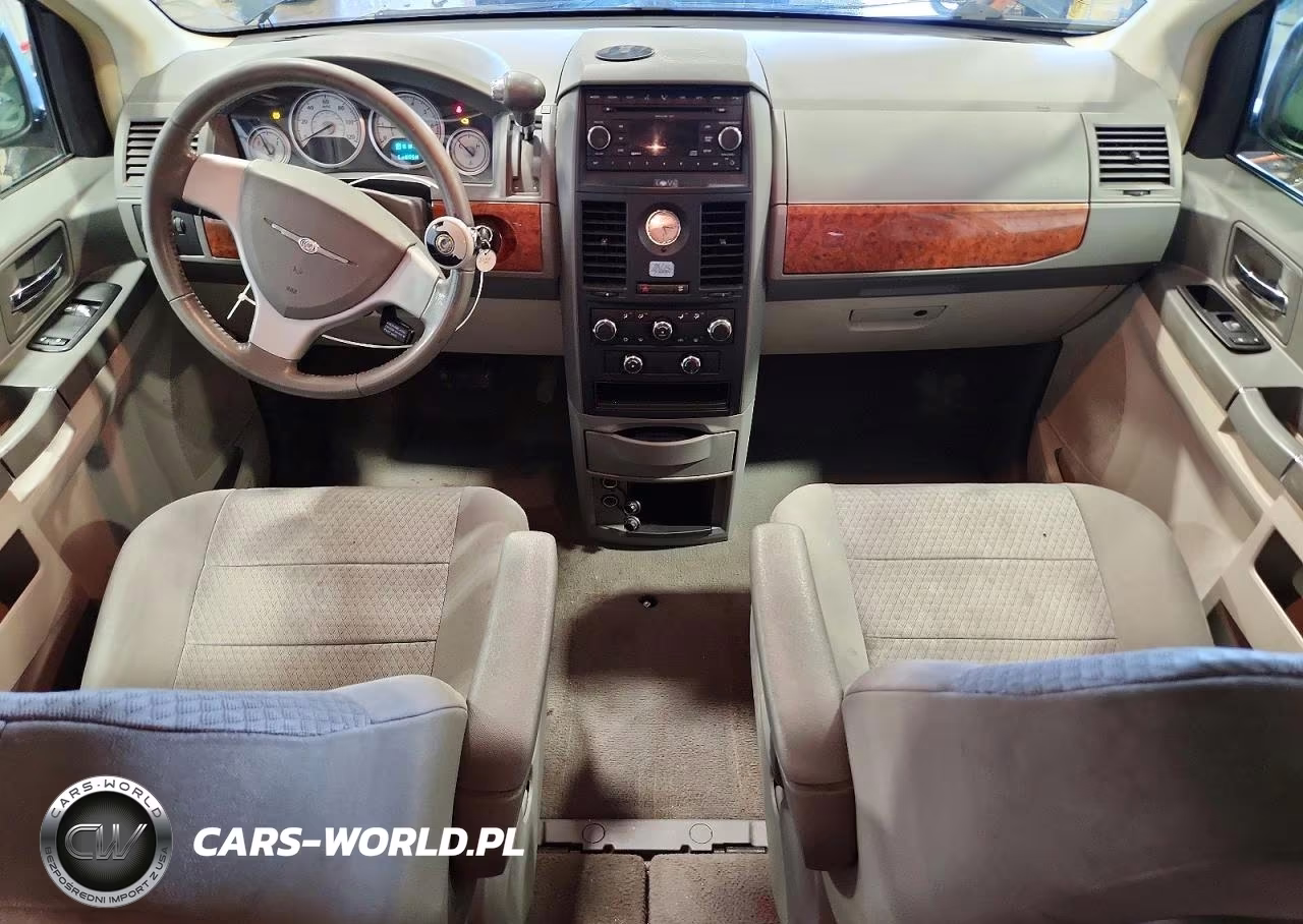 2008 Chrysler Town & Country Lx VIN:2A8HR44H28R607723 - 8