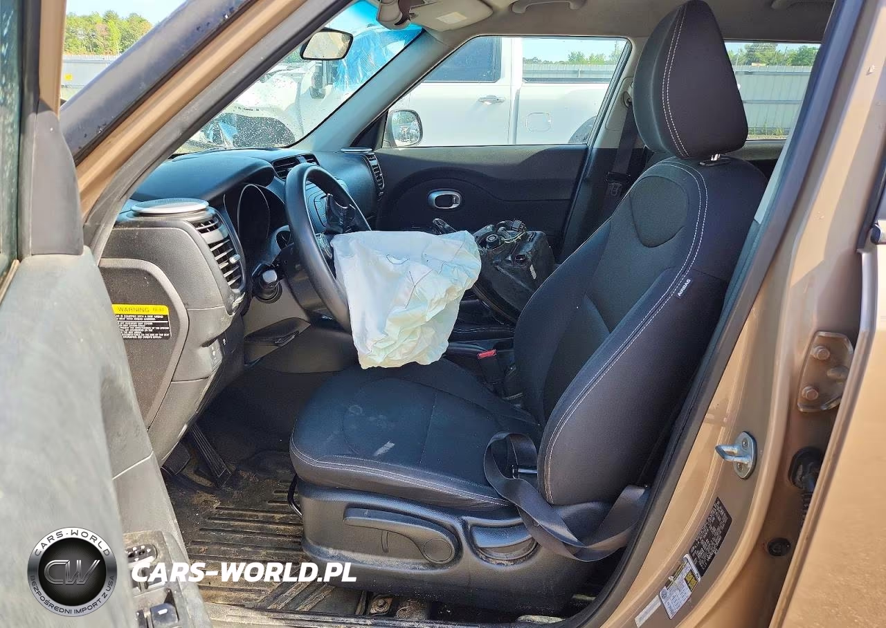 2015 Kia Soul Base VIN:KNDJN2A21F7164469 - 7