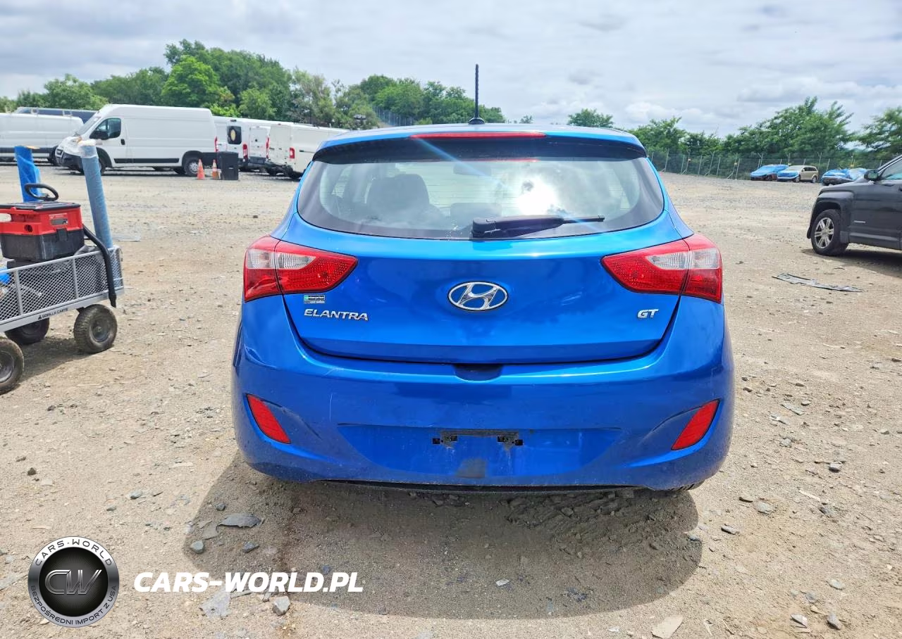 2017 Hyundai Elantra Gt Base VIN:KMHD35LH4HU375932 - 6