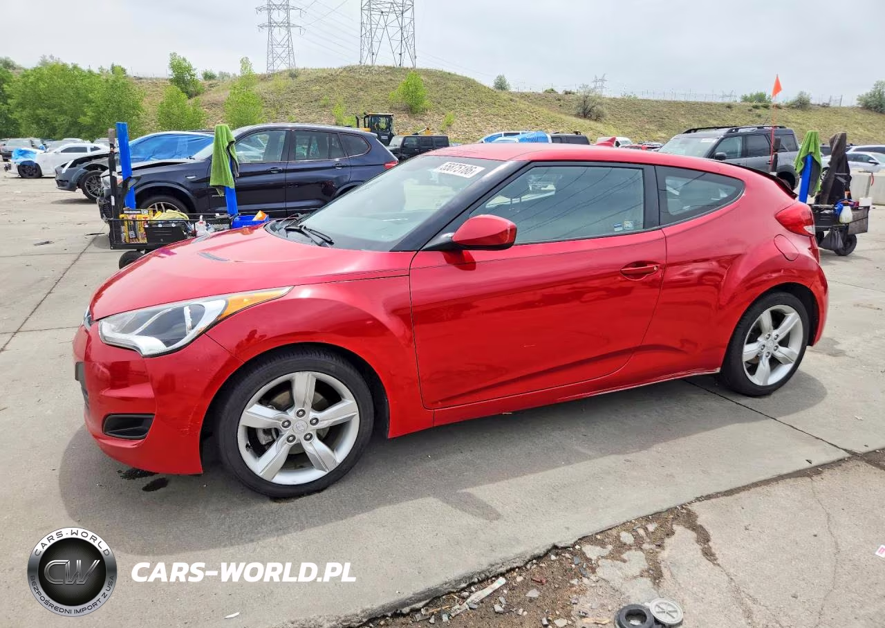 2015 Hyundai Veloster Base