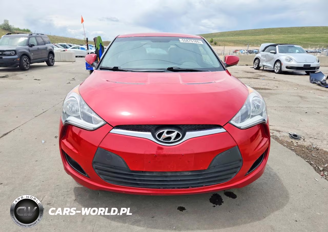 2015 Hyundai Veloster Base VIN:KMHTC6AD4FU245261 - 5