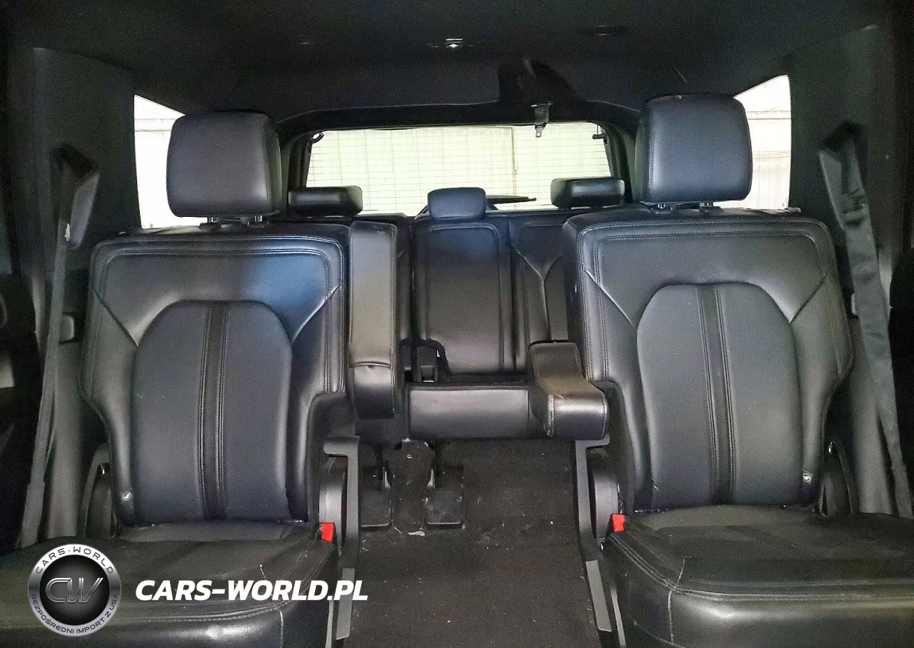2020 Ford Expedition Limited VIN:1FMJU2ATXLEA32941 - 10