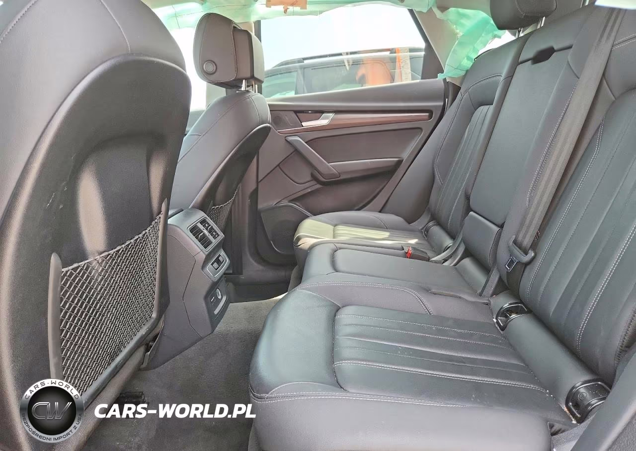 2022 Audi Q5 Premium 40 VIN:WA1ABAFY4N2132881 - 11