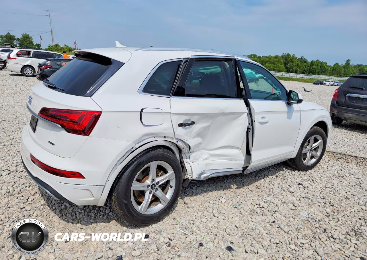 2022 Audi Q5 Premium 40 VIN:WA1ABAFY4N2132881 - 3