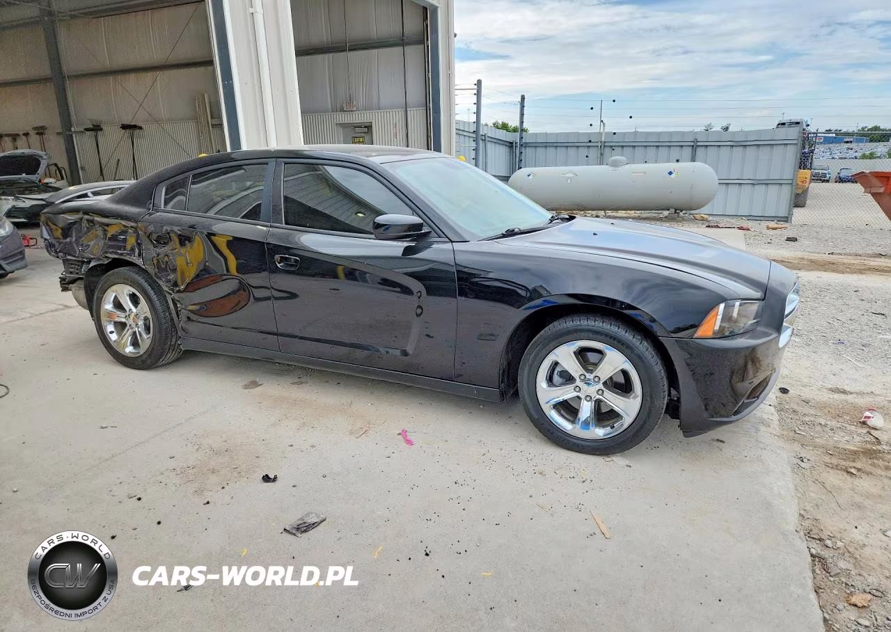 2013 Dodge Charger Se VIN:2C3CDXBG6DH525767 - 4