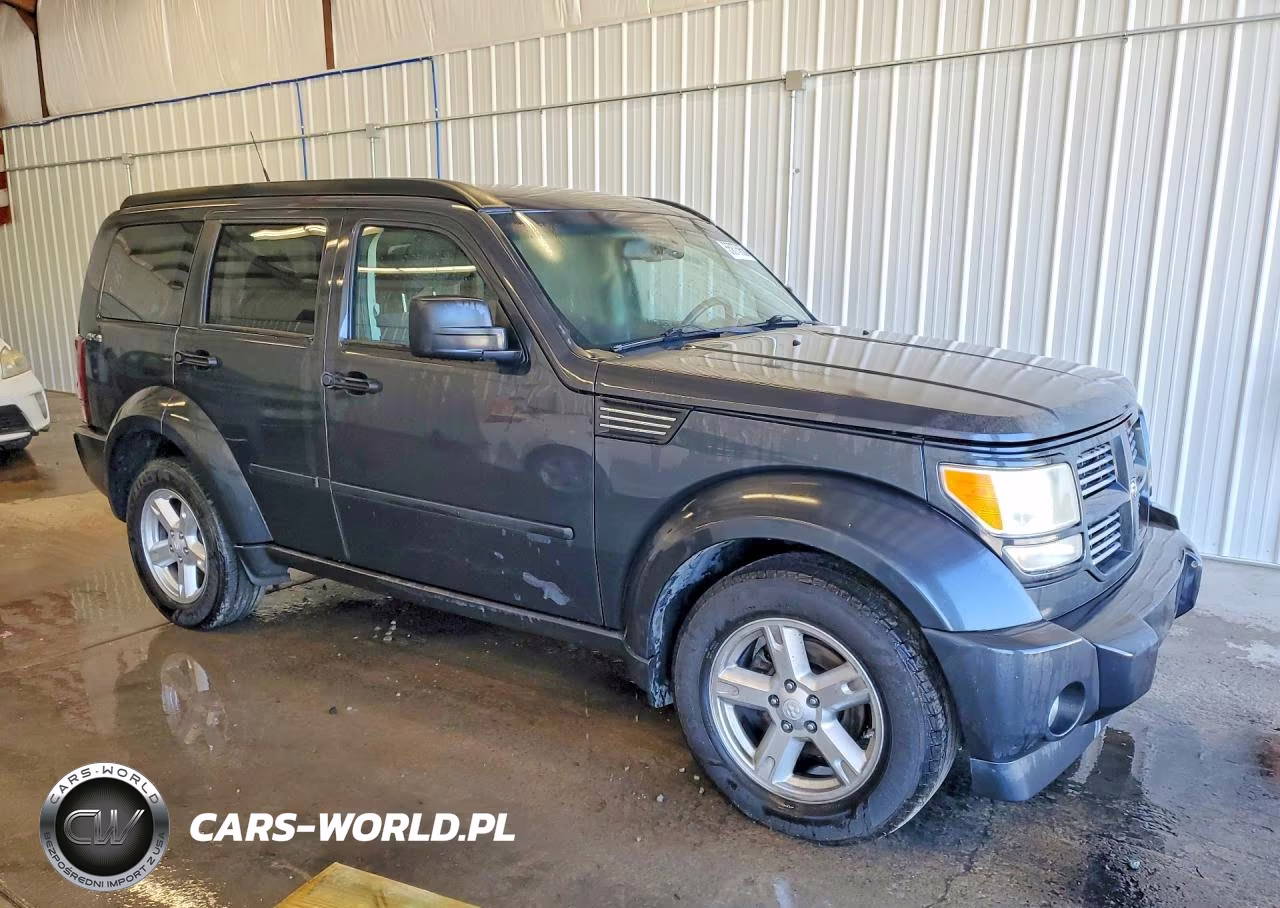 2011 Dodge Nitro Sxt VIN:1D4PU5GKXBW549330 - 4