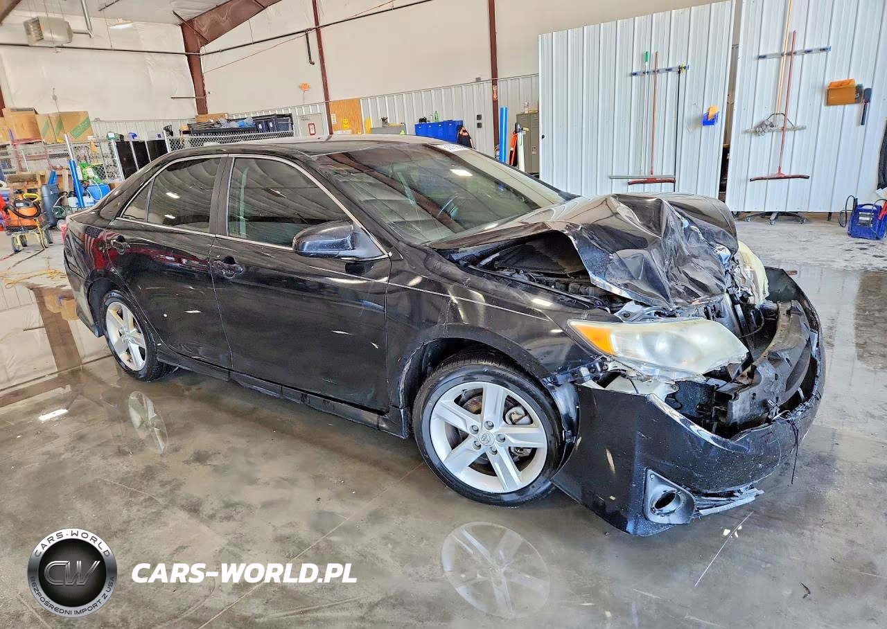2013 Toyota Camry Se VIN:4T1BF1FK7DU695013 - 4