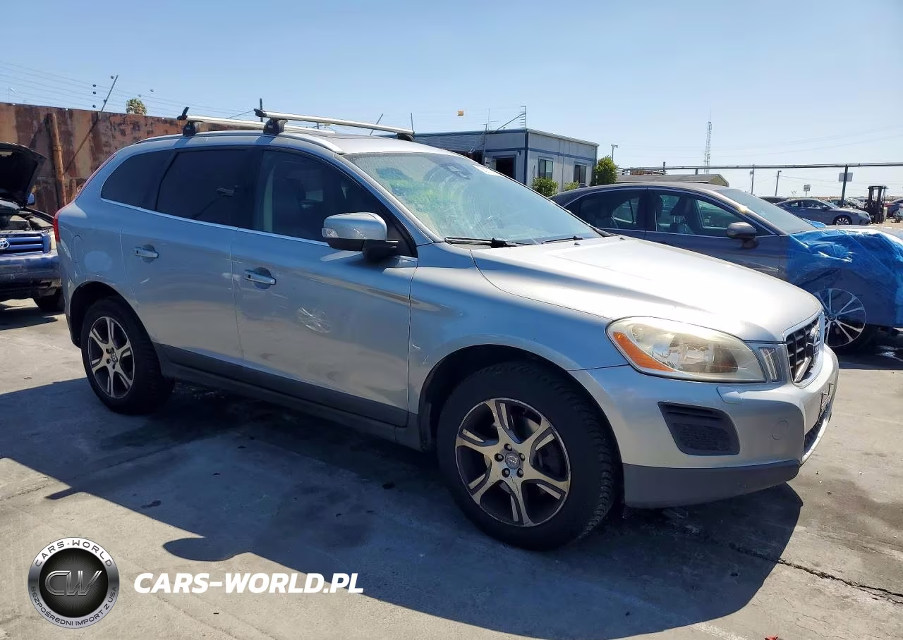 2011 Volvo Xc60 T6 VIN:YV4902DZ6B2145009 - 4