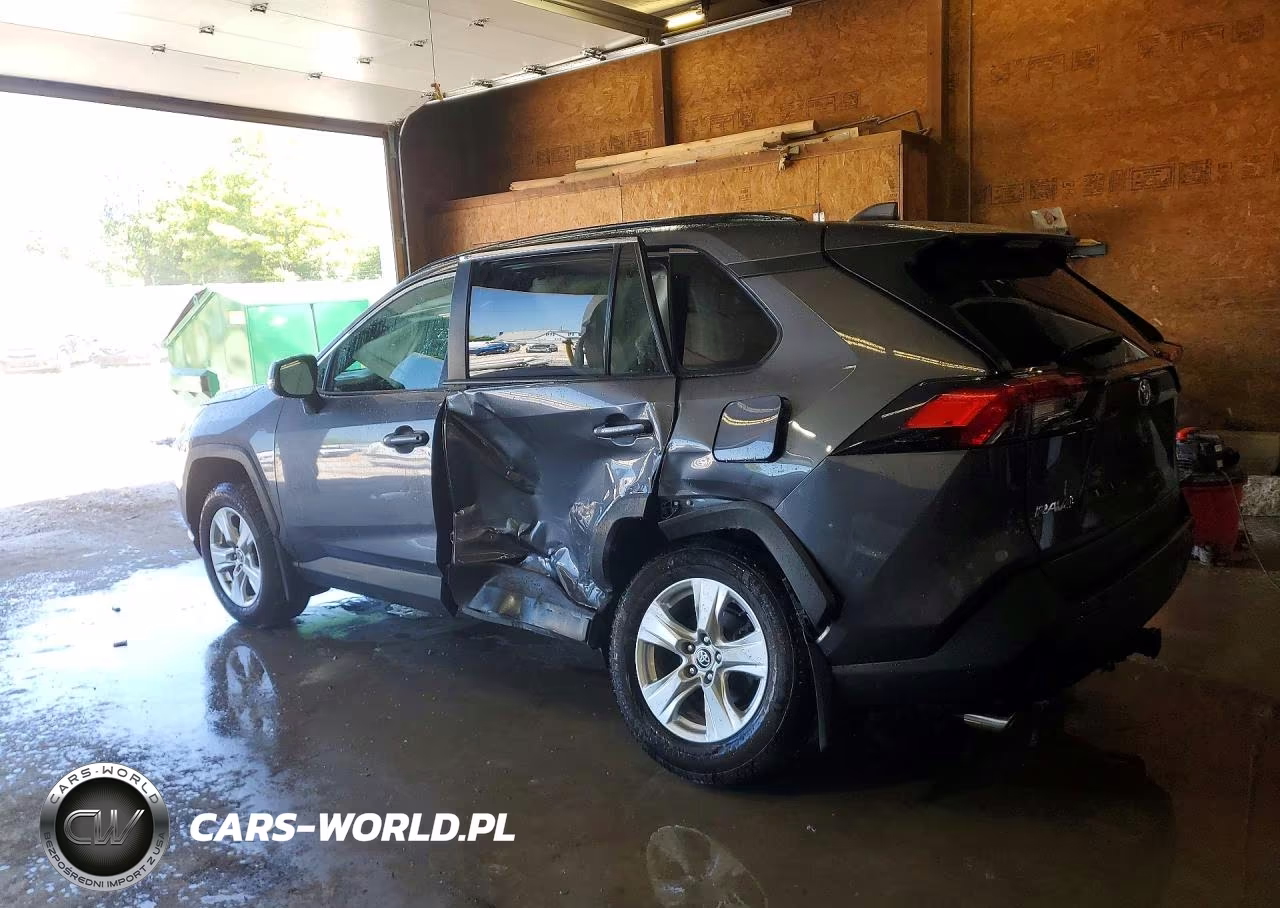 2021 Toyota Rav4 Xle VIN:2T3P1RFV0MW237883 - 2