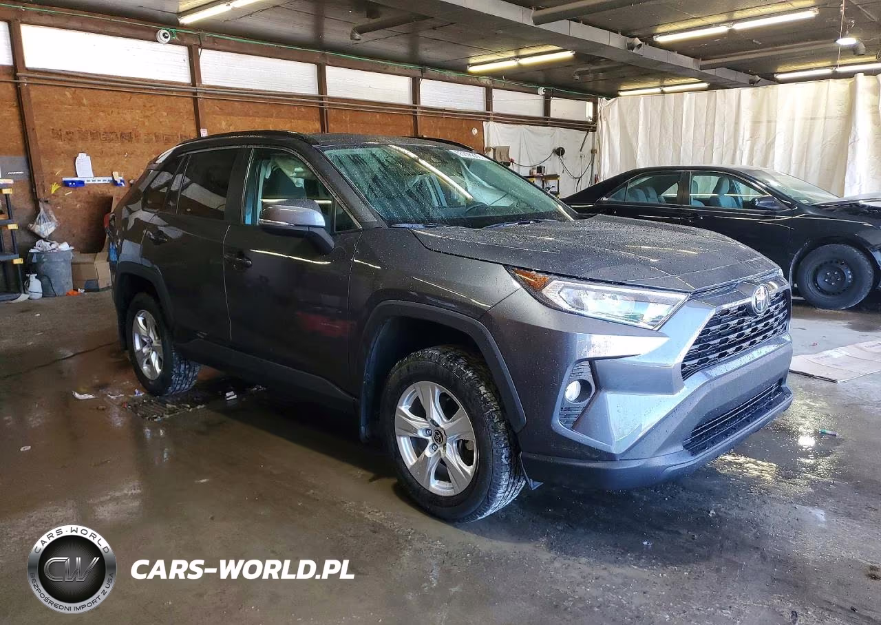 2021 Toyota Rav4 Xle VIN:2T3P1RFV0MW237883 - 4