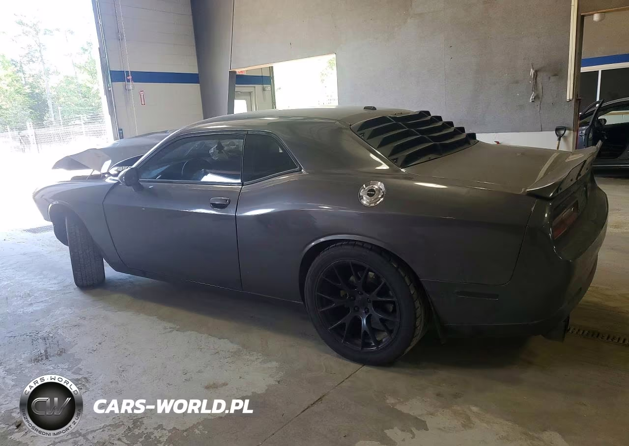 2015 Dodge Challenger Sxt VIN:2C3CDZAT2FH850512 - 2