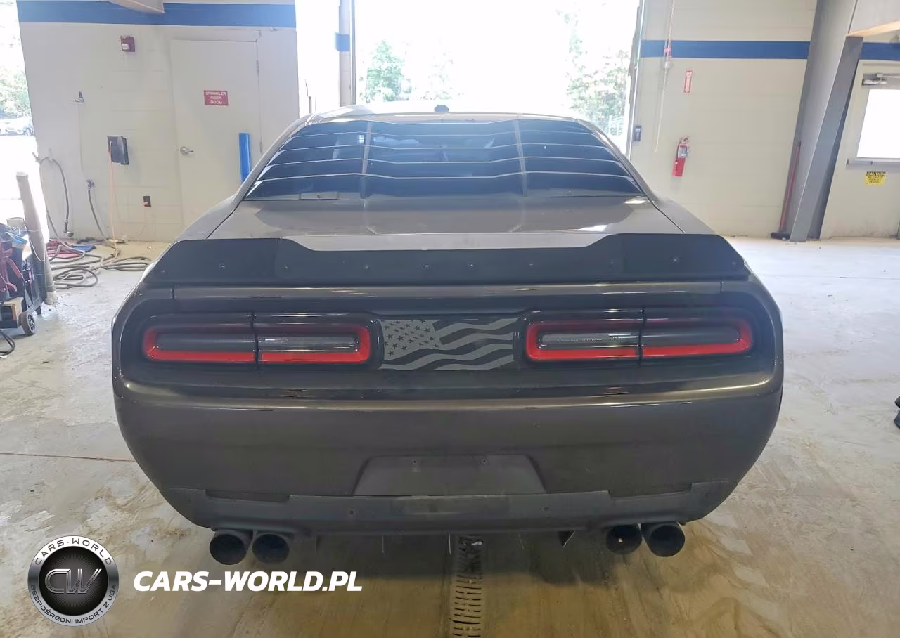 2015 Dodge Challenger Sxt VIN:2C3CDZAT2FH850512 - 6