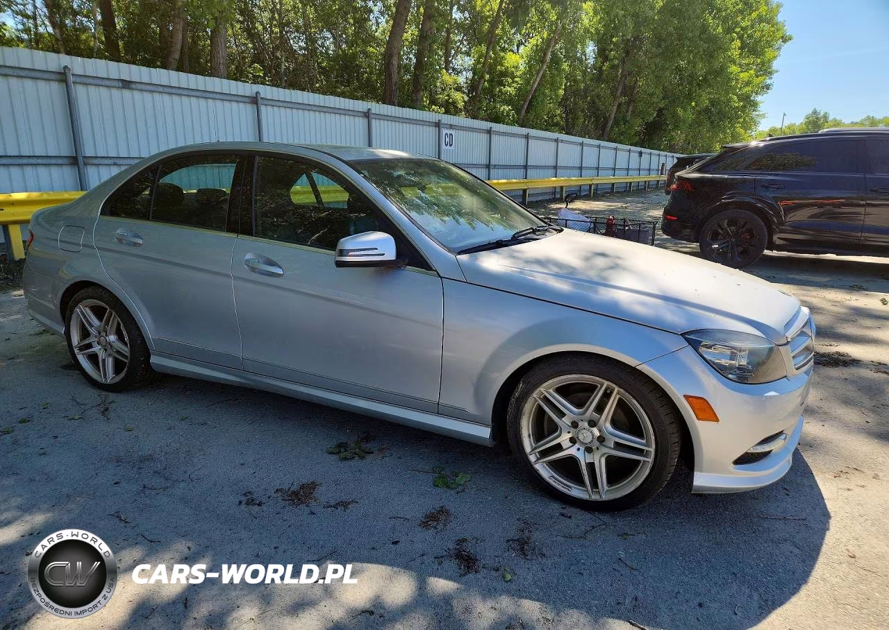 2011 Mercedes-Benz C 300 4Matic VIN:WDDGF8BB9BR148615 - 4
