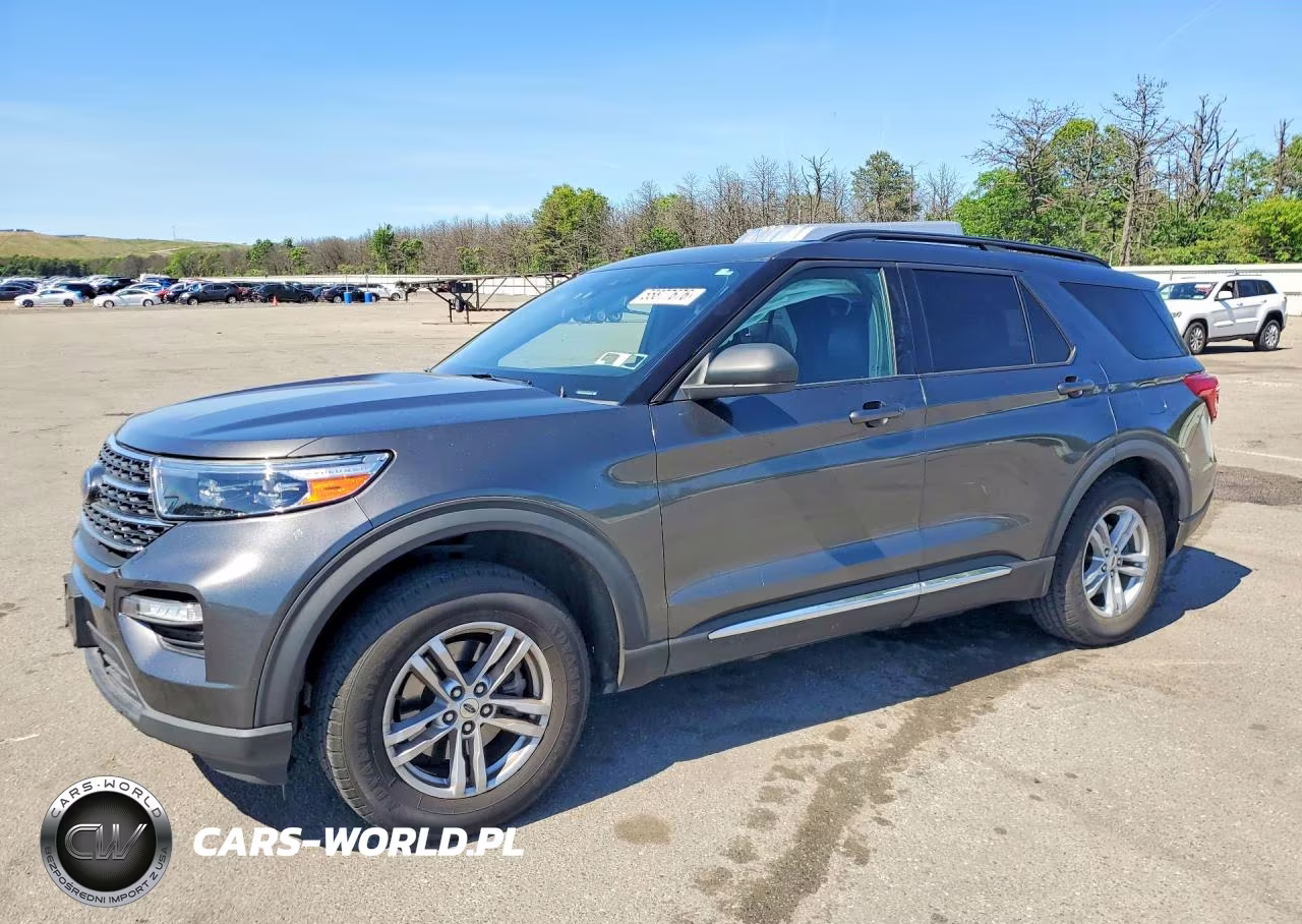 2020 Ford Explorer Xlt
