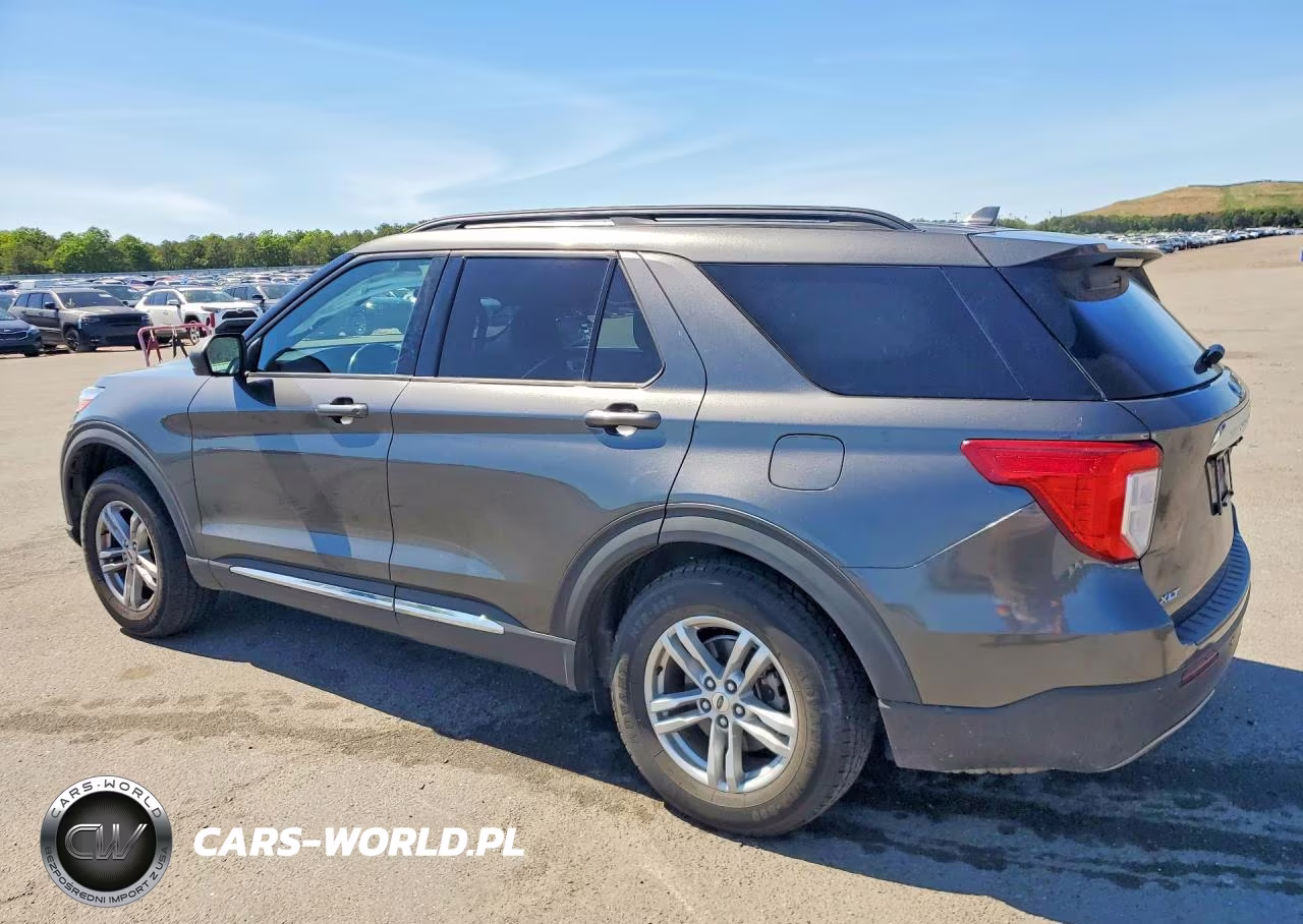 2020 Ford Explorer Xlt VIN:1FMSK8DH2LGB44674 - 2
