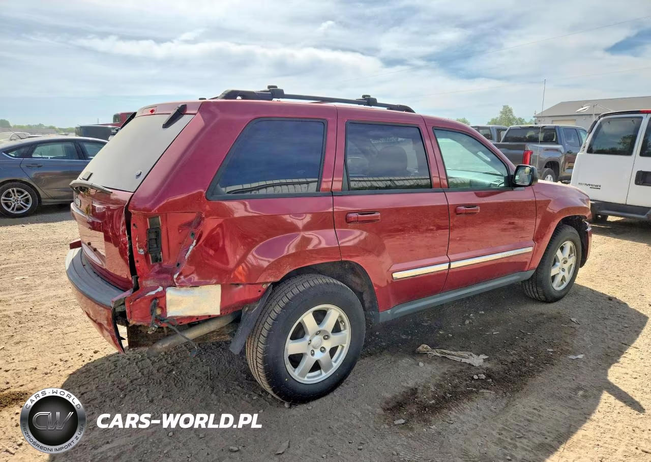 2010 Jeep Grand Cherokee Laredo VIN:1J4PR4GK3AC114488 - 3