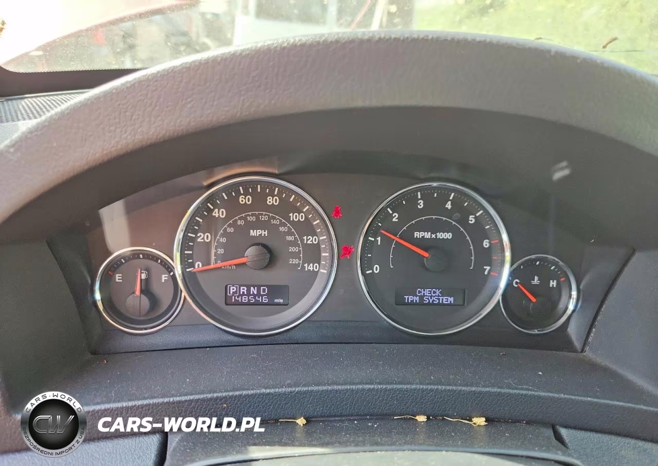 2010 Jeep Grand Cherokee Laredo VIN:1J4PR4GK3AC114488 - 9