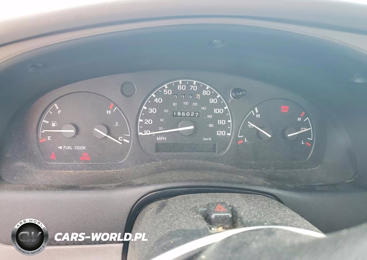 2000 Ford Ranger VIN:1FTYR10C6YPA50266 - 9