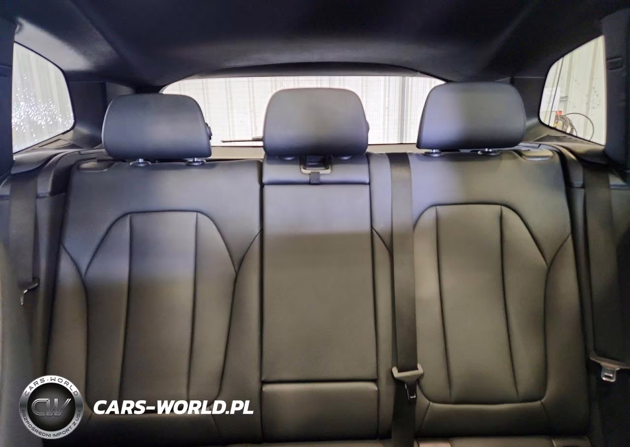 2019 BMW X3 xDrive30I VIN:5UXTR9C51KLE17211 - 10