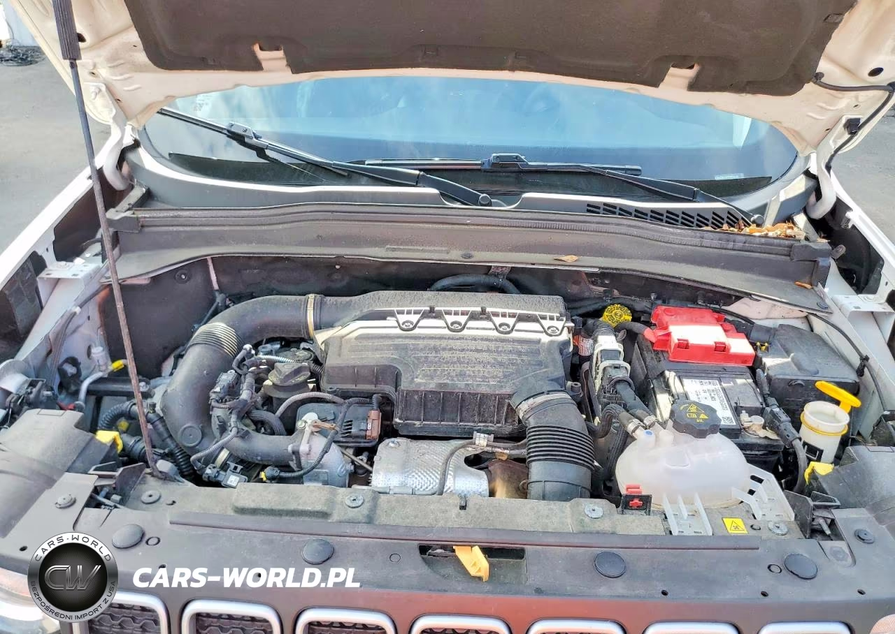 2023 Jeep Renegade Latitude VIN:ZACNJDB11PPP73240 - 11