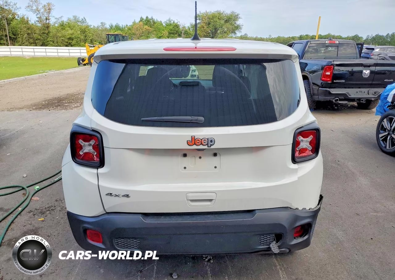 2023 Jeep Renegade Latitude VIN:ZACNJDB11PPP73240 - 6