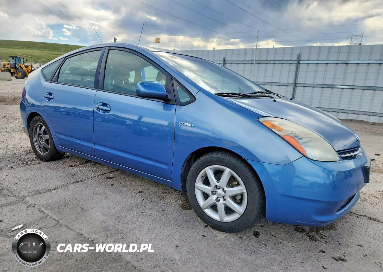 2008 Toyota Prius Touring VIN:JTDKB20U187783060 - 4