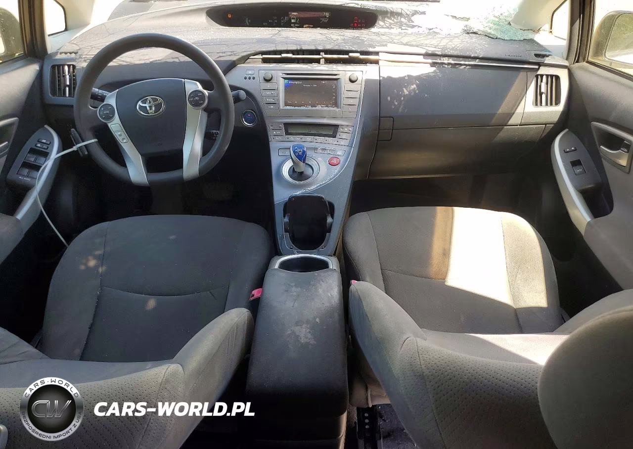 2012 Toyota Prius Two VIN:JTDKN3DU9C1567542 - 8