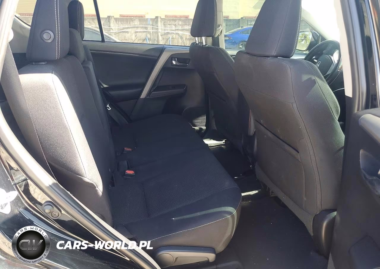 2017 Toyota Rav4 Xle VIN:2T3WFREV5HW368828 - 10