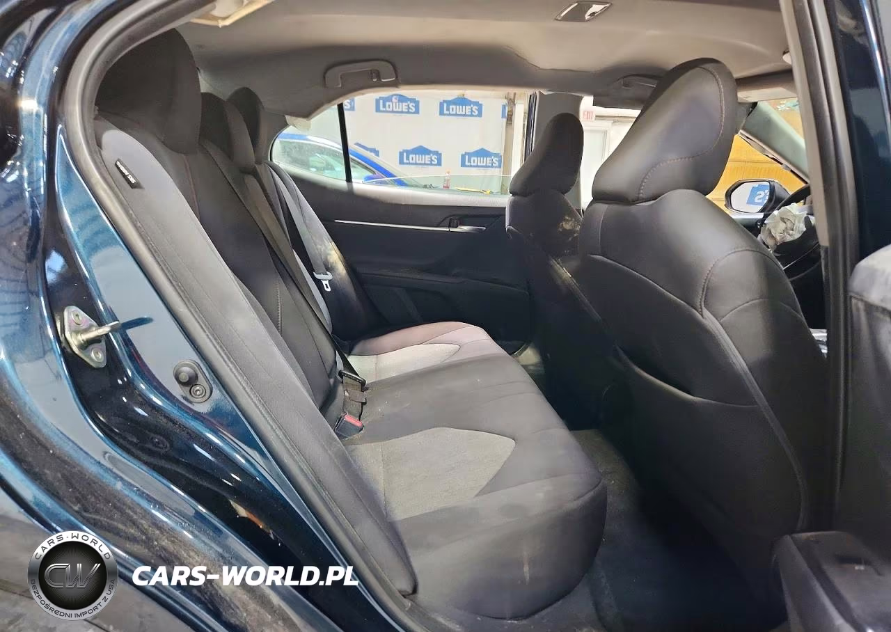 2019 Toyota Camry Le VIN:4T1B11HK6KU254286 - 10