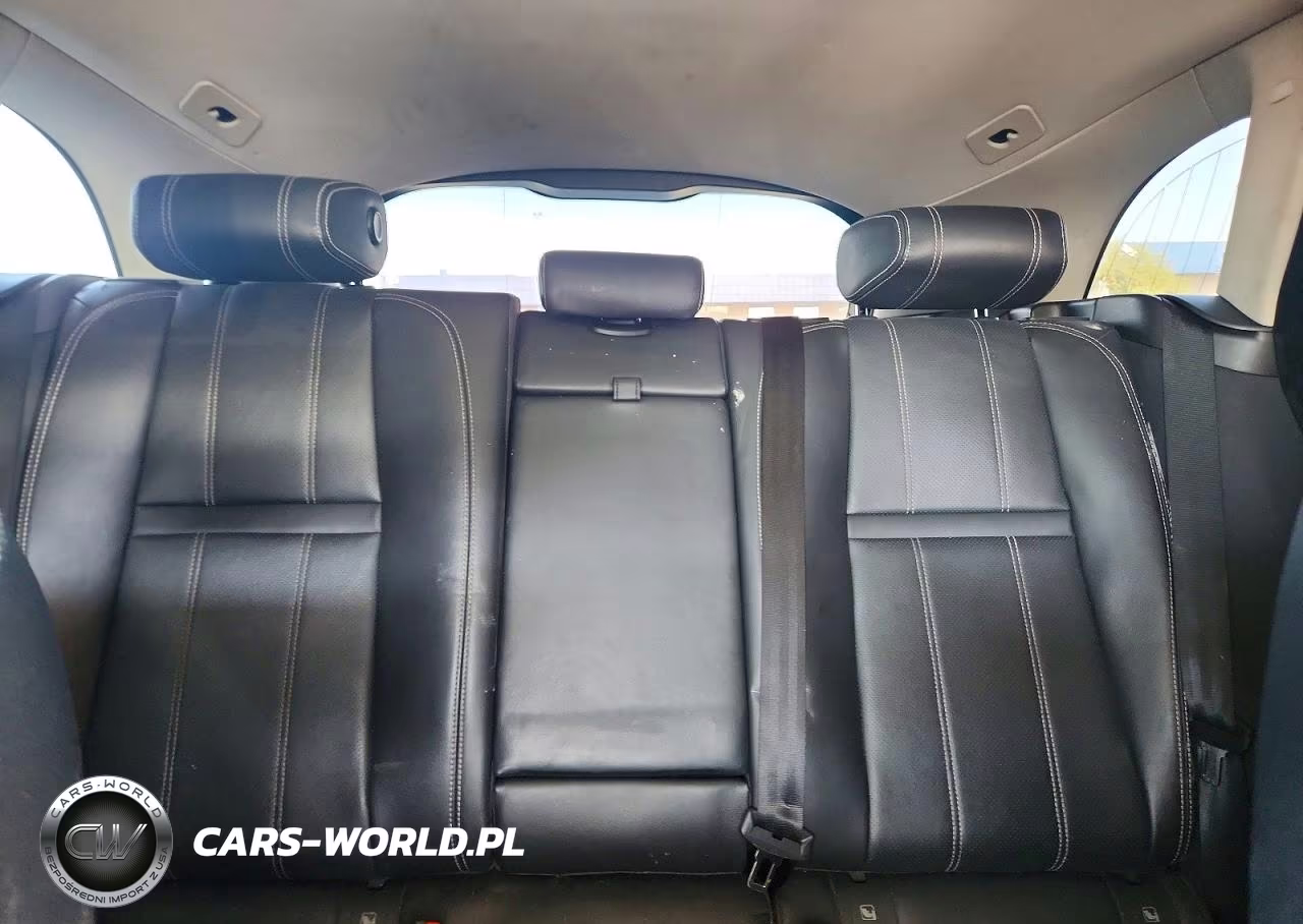 2018 Land Rover Range Rover Velar S VIN:SALYB2RVXJA712768 - 10