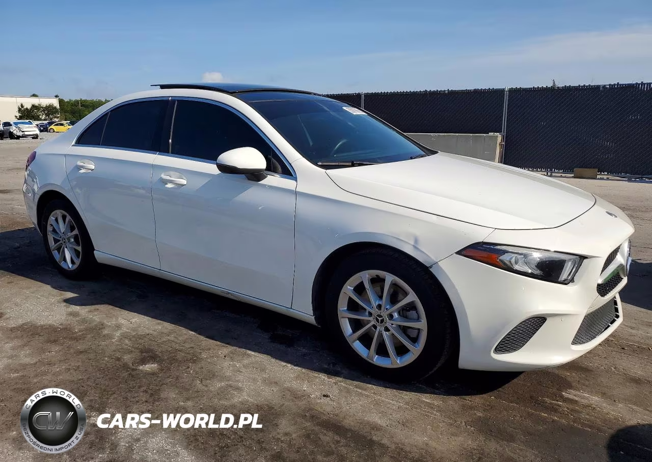 2020 Mercedes-Benz A 220 VIN:W1K3G4EBXLW045707 - 4