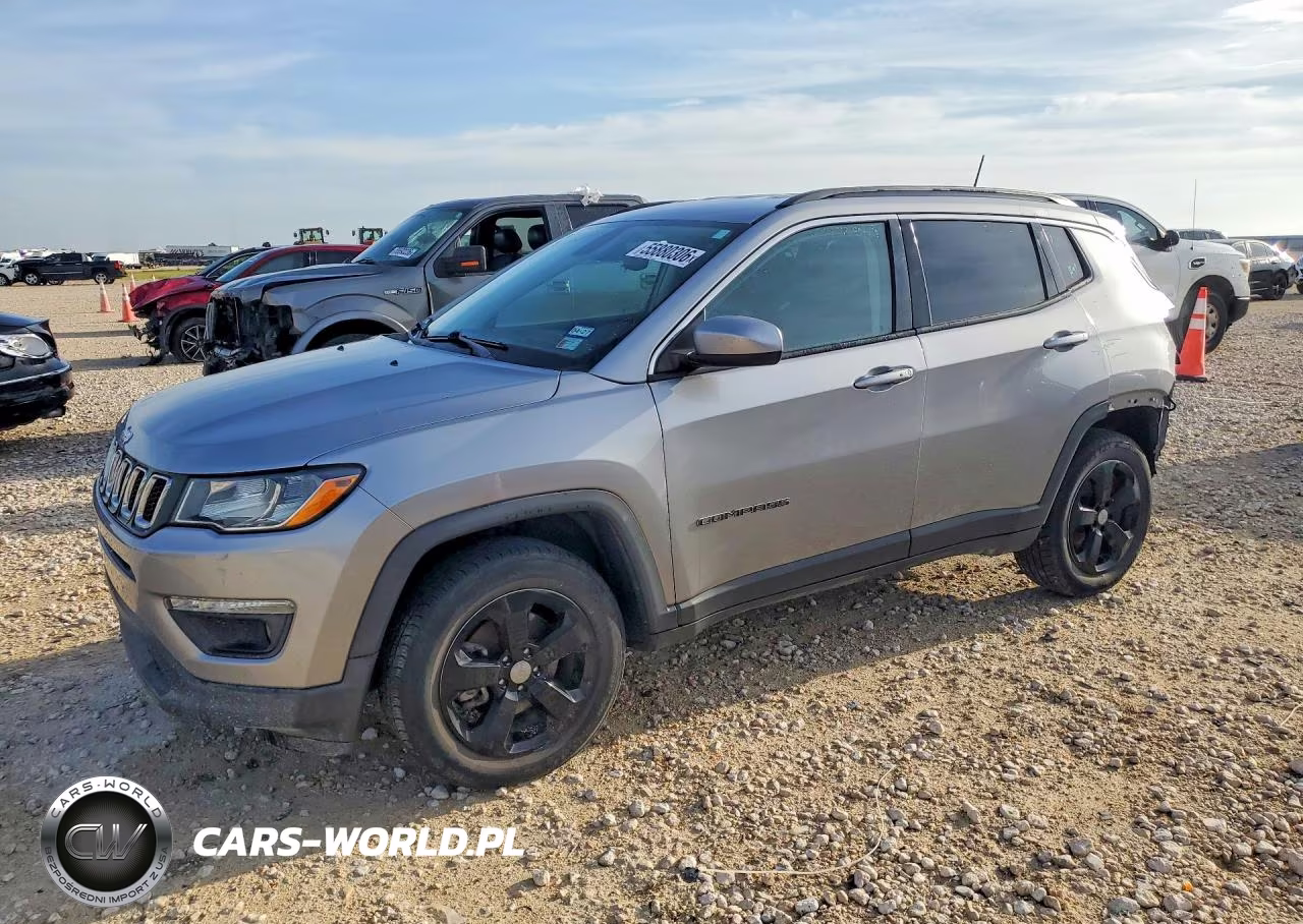 2019 Jeep Compass Latitude – zdjęcie 1 z 13
