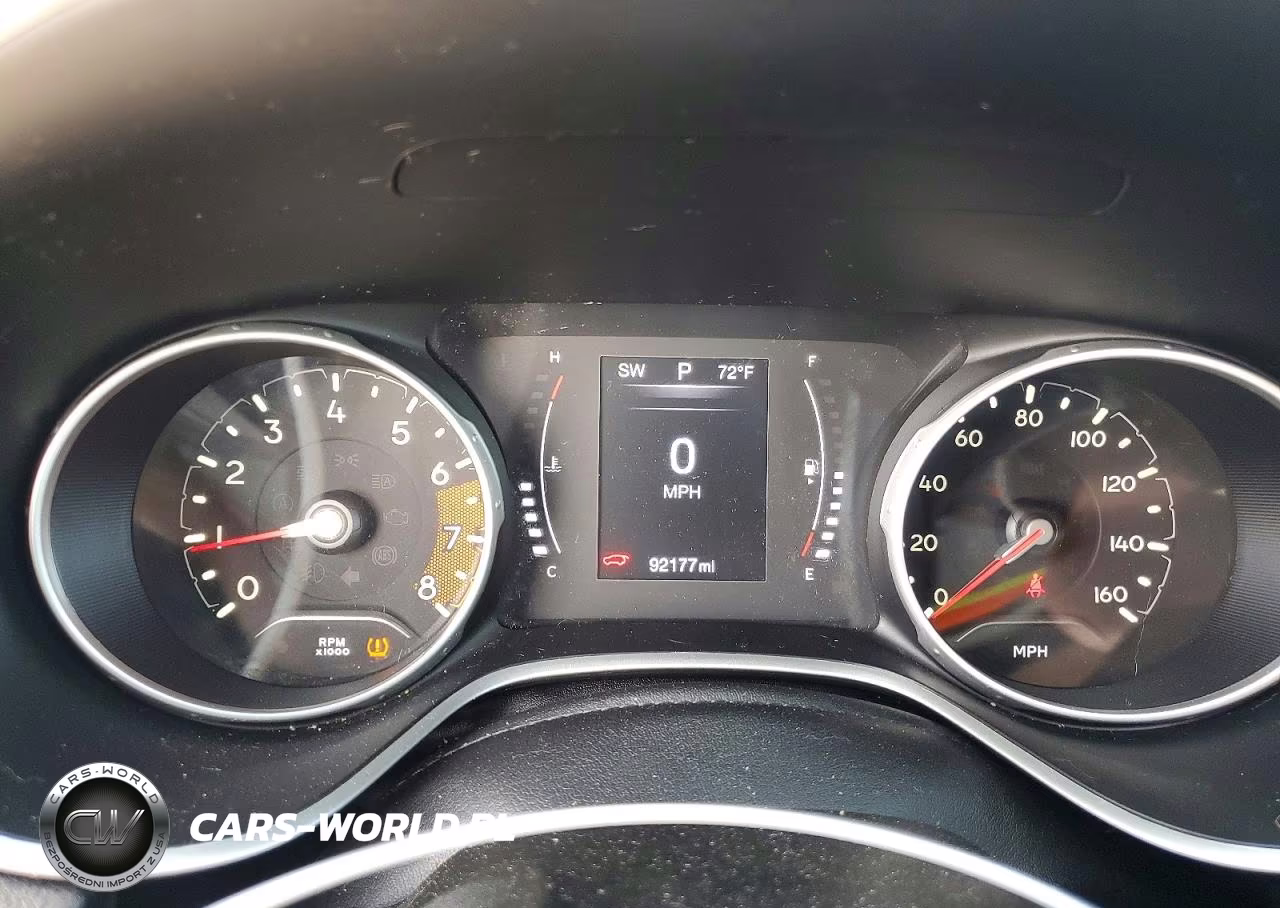 2019 Jeep Compass Latitude VIN:3C4NJDBB9KT672203 - 9