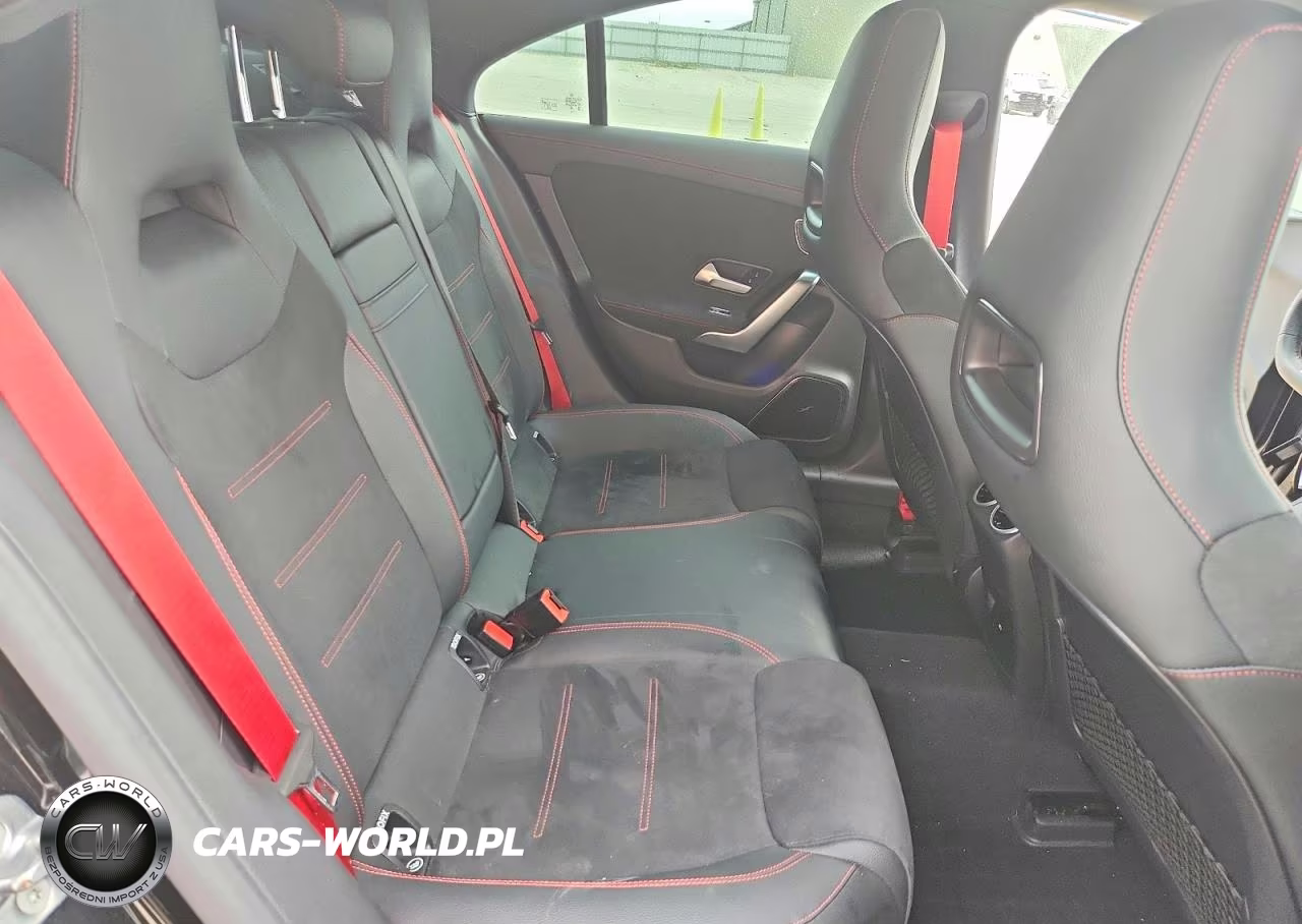 2026 Mercedes-Benz Cla Amg 35 4Matic VIN:W1K5J5BB3TN582039 - 10