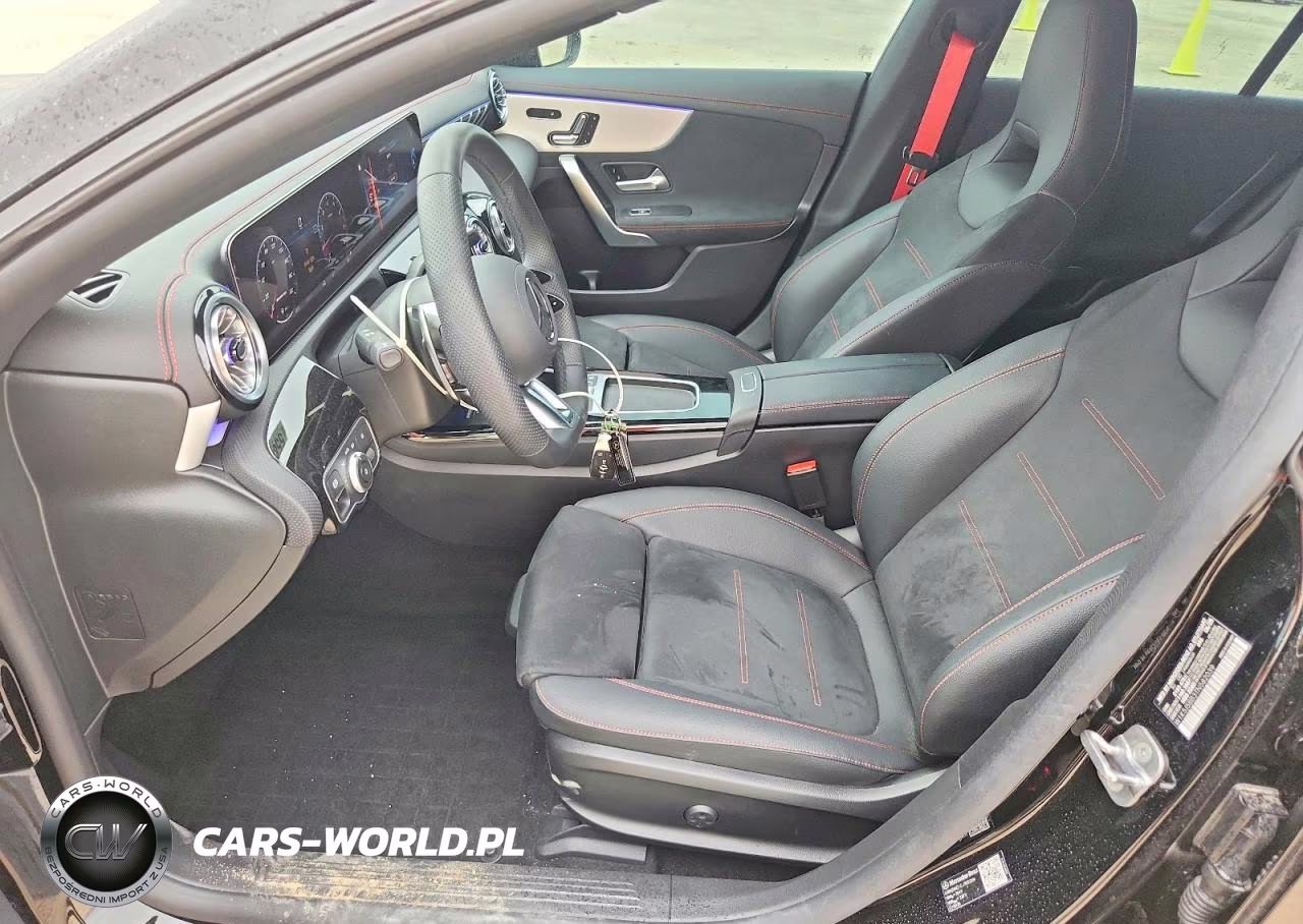 2026 Mercedes-Benz Cla Amg 35 4Matic VIN:W1K5J5BB3TN582039 - 7
