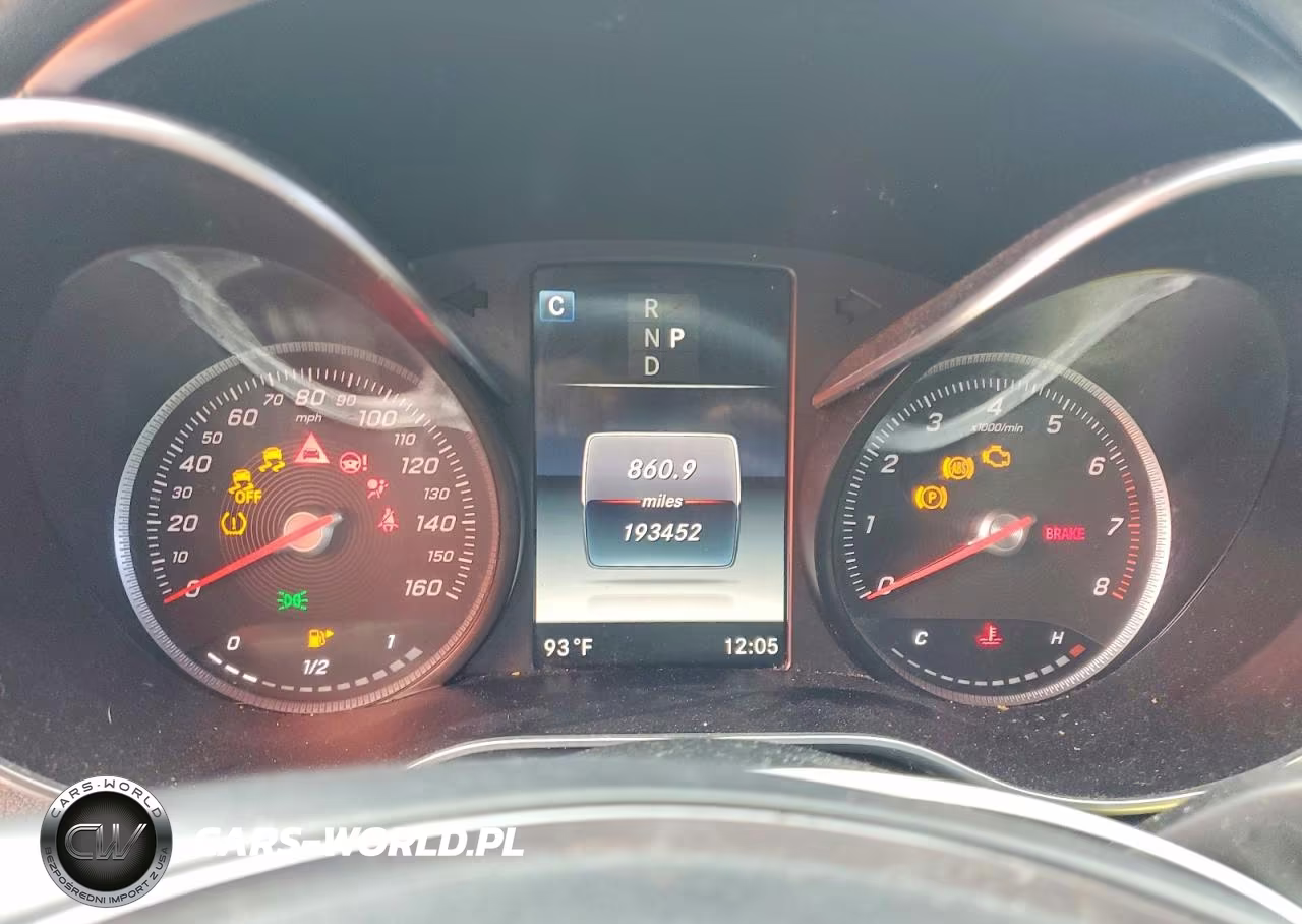 2018 Mercedes-Benz C 300 VIN:55SWF4JB8JU246411 - 9
