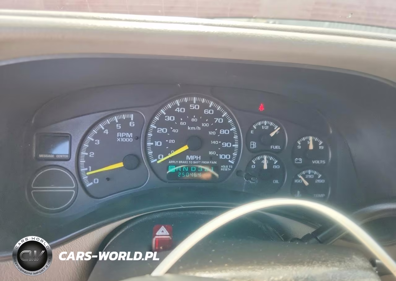 2000 GMC New Sierra C1500 VIN:1GTEC19T4YZ203089 - 9