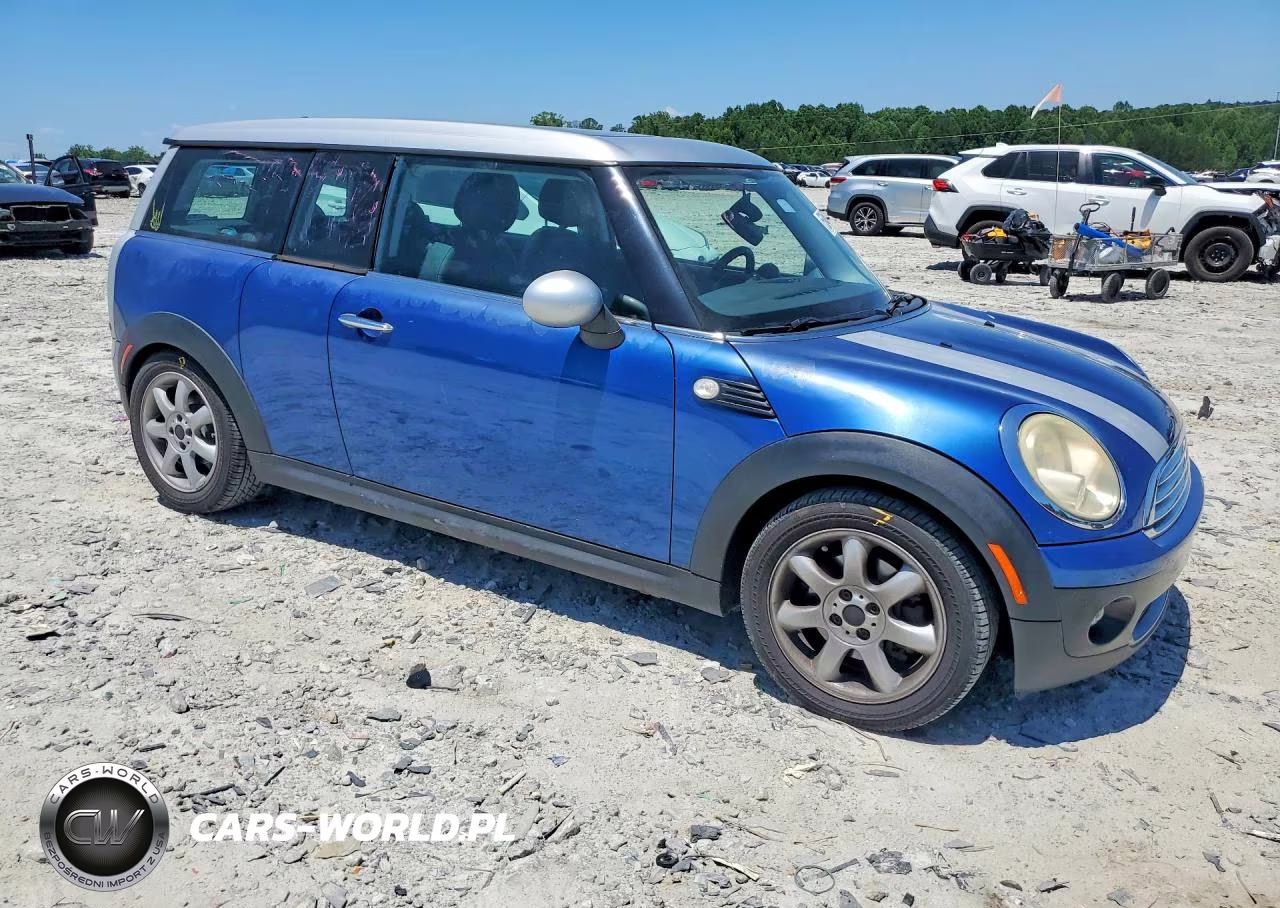 2009 Mini Cooper Clubman VIN:WMWML33599TN69388 - 4