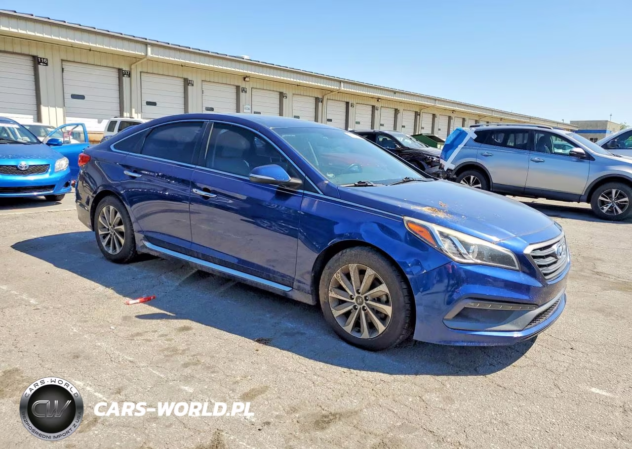 2017 Hyundai Sonata Sport VIN:5NPE34AF9HH520140 - 4