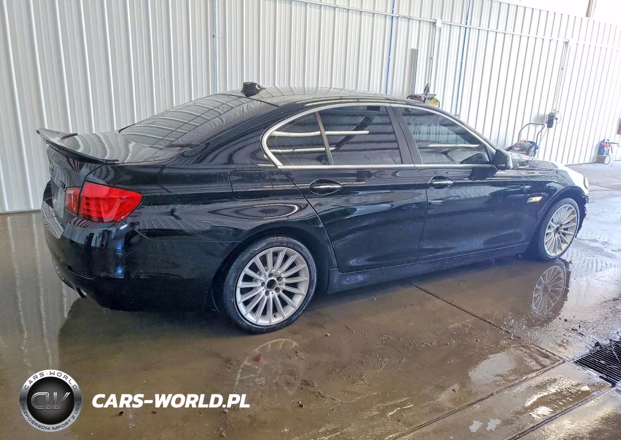 2012 BMW 535 Xi VIN:WBAFU7C50CDU58713 - 3